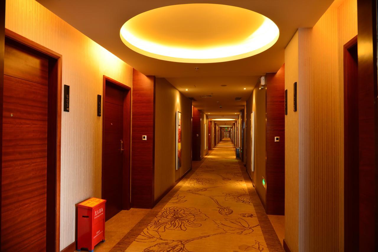 Spring Bay Boutique Hotel Шэньчжэнь Экстерьер фото